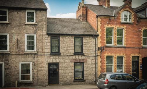 Mallview cottage in อาร์มาก์