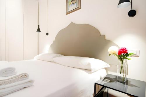 Elegantis Eat Pray and Love in Rome - Near Navona Square and Campo de' Fiori, Rome (photo 9)