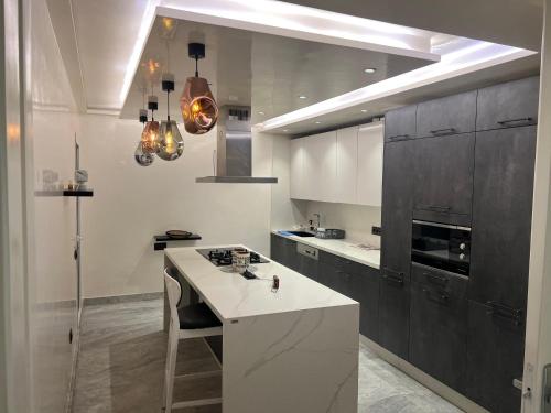 Kitchen, The Royale in Manar