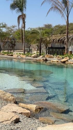 Úszómedence, ORGANOS BEACH bungalows & suites in Los Organos