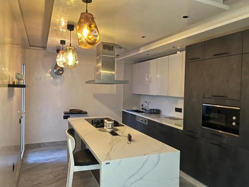 Kitchen, The Royale in Manar