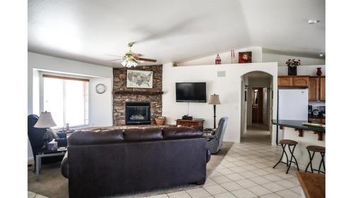 . Poppy House- Charming Prescott Getaway - Mtn Views