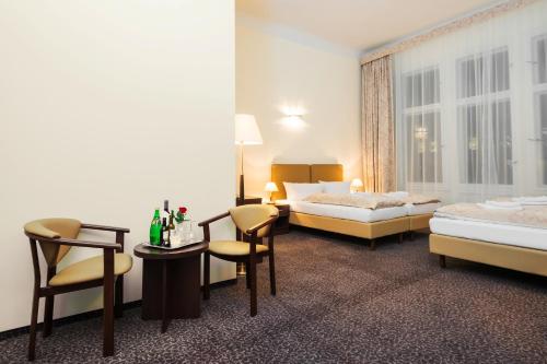 Upper Room Hotel Kurfürstendamm - image 5