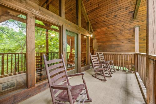 Cherokee Charm Holiday home - image 2