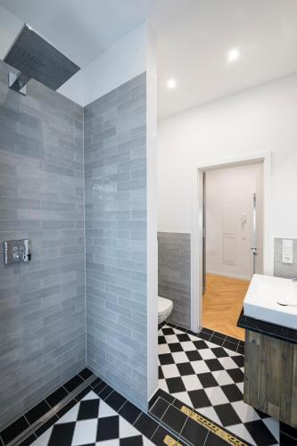 The Rother - Group Flat in Central Berlin, Family-Friendly, 2BR, 2- 4 Guests, Берлин (фото 10)