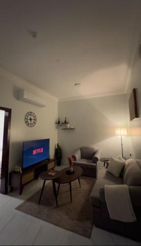 شقه انيقه وموقع مميز - Al-Khobar