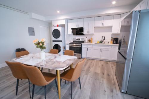 Modern 2BR2BA Home Near USC Walk to Campus, Los Angeles (photo 11)