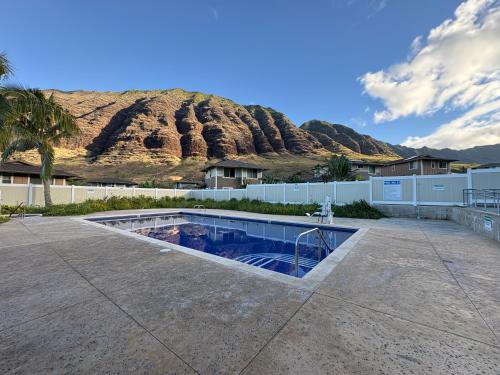 Peldbaseins, Cottage Nene - Mountains, Beaches, Tropical Garden, Pool & Gym in Makaha (HI)