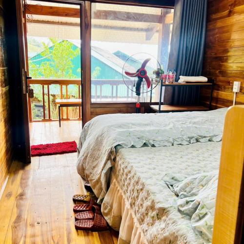 Hoa Núi 2 Homestay Tà Xùa