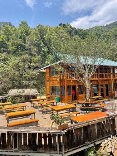Hoa Núi 2 Homestay Tà Xùa - 숙소 외관