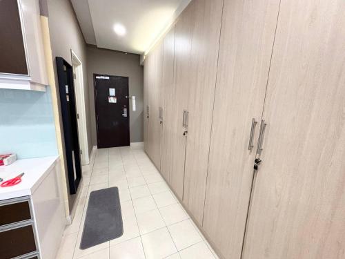 Cempaka Apartment 2Queen 4Pax  5 - image 14