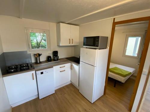 Chalet Cozy avec Terrasse - 2 Chambres - API-1-52-340 in 吉蒙孔