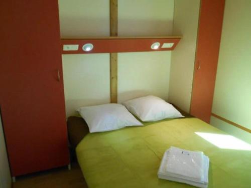 Chalet avec terrasse pour 6 pers. à Gurmençon - API-1-52-497 (Chalet avec terrasse pour 6 pers. a Gurmencon - API-1-52-497) in 吉蒙孔