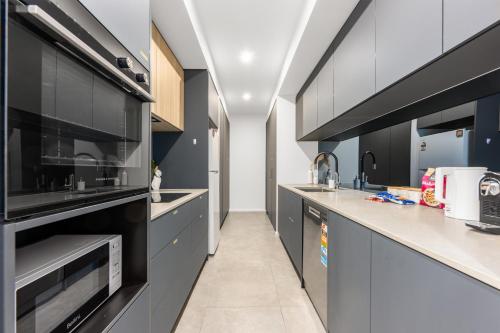 Létesítmények, Sunny Lyneham Stay, Courtyard, Gym n Parking in Lyneham