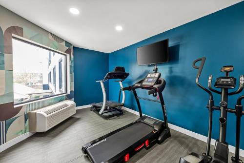 ห้องฟิตเนส, MainStay Suites Columbus North - Worthington in เดวอนไชร์