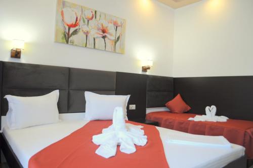 Hotel Evia – Eforie Nord, CA
