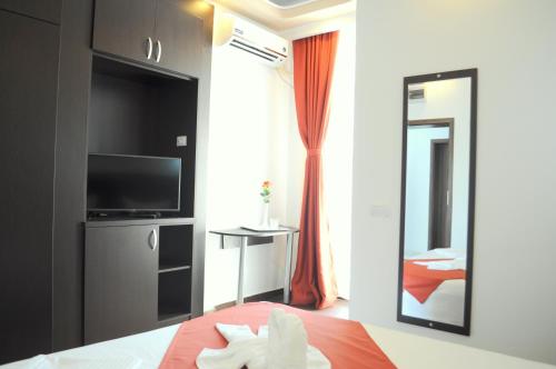 Hotel Evia – Eforie Nord, CA