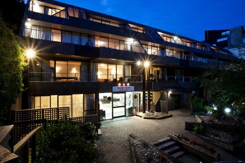 Vista exterior, The Lofts in Queenstown