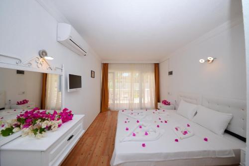 Neruda Hotel - image 4
