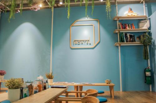 Boxtel@Suvarnabhumi Airport