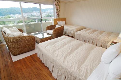 Hotel Blueberry Hill Katsuura Hotel Blueberry Hill Katsuura is a popular choice amongst travelers in Onjuku, whether exploring or just passing through. The property has everything you need for a comfortable stay. Service-minded st