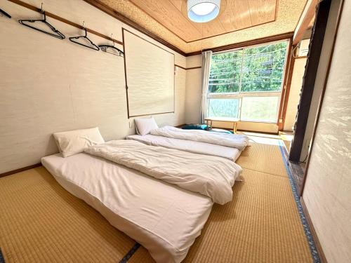 Guesthouse KAZURABASHI in Miyoshi-shi