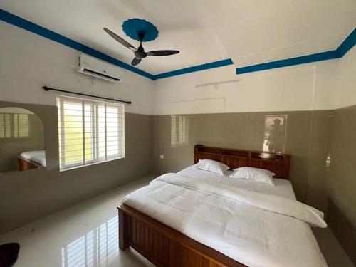 VK HOLIDAY HOMEs MALPE in Malpe