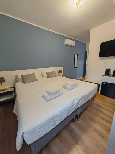 Alloggi Tosca Airport Lodges near สนามบินตริเอสเต-ฟริอูลิ เวเนเซีย จูเลีย