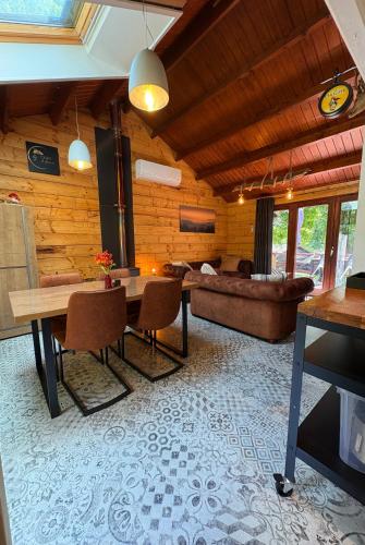 Chalet 9 La Boverie in Rendeux