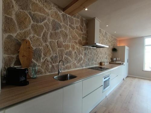 Mediterranean apartment with home theater in 波德格拉溫