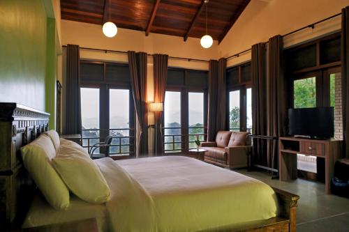 ฮาร์โมนี วัลเลย์ รีทรีต (Harmony Valley Retreat) in จันดา บาอิก์