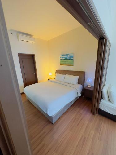 Homestay suite at times square KL - image 5