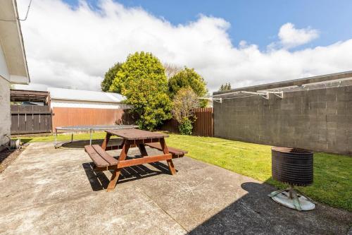 Home away from home 4 bedroom 2 bathrooms in Upper Hutt
