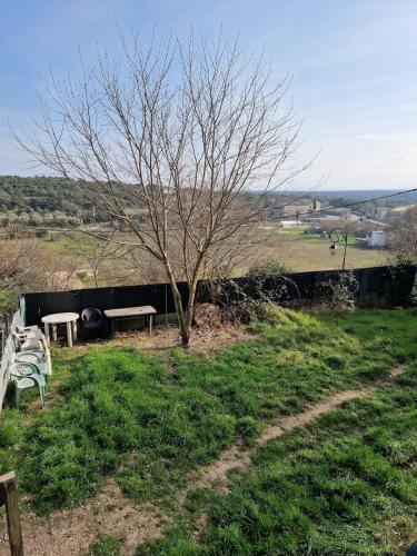 Maison Gorges d'Ardèche (Maison Gorges d'Ardeche) in Bidon