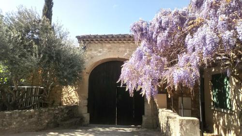 Chambre privée dans un MAS au centre du Village - Goult