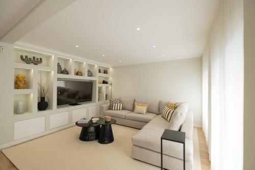 Superb 3 Bed Aprt in the Heart of Monte Estoril, Estoril (foto 2)