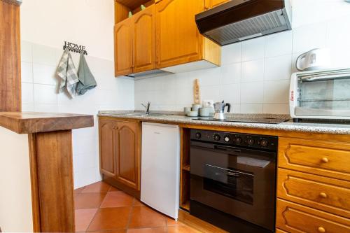 Ski Slopes 600m - Aprica Baradello Apartment for 6 guests in Corteno Golgi