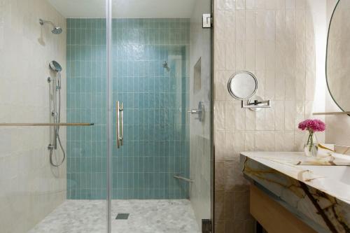 Andaz Miami Beach Resort & Spa - image 2