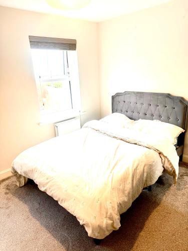 Quiet and Comfortable Double guest room