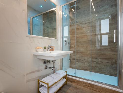 Hotel Palladium Palace - image 11