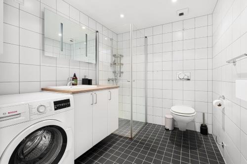 2BR Apt w Balcony by Oslo S and Munch, Осло (фото 6)