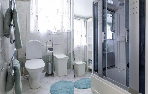 Fürdőszoba, Lovely Home In Höganäs With Wifi (Lovely Home In Hoganas With Wifi) in Hoganas