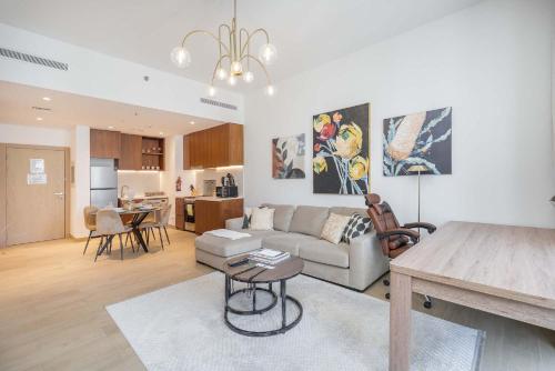 StayShort - Port de La Mer for 2 people right near the Sea, Dubai (foto 8)