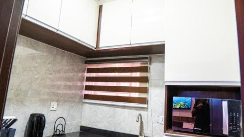 EEVA Maison Apartments - image 4