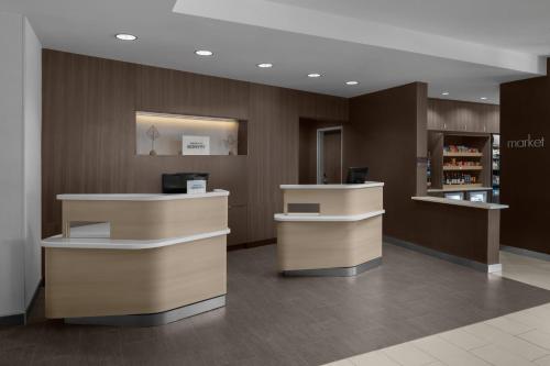 Courtyard by Marriott Orlando South/Grande Lakes Area - image 21