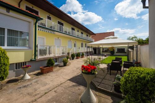 Palvelut, Gastehaus - Doris - Wenzl in Mörbisch am See