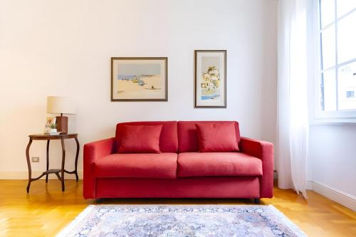 Elegantis Solinda Suite Apartment with Private Terrace - Steps from Metro, Tram & Bus to Rome's Historic Center, Rzym (zdjęcie 2)