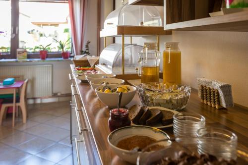 Ruoka ja Juomat, Gastehaus - Doris - Wenzl in Mörbisch am See