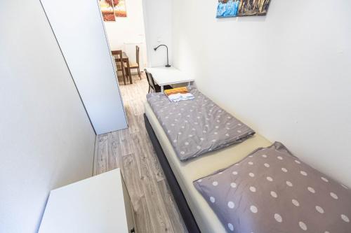 Apartment Velehradska - image 6