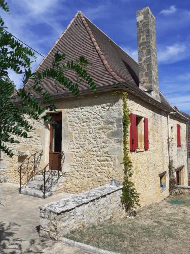 Maison périgourdine proche de Sarlat gîte à louer Peyruzel